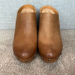 Kork-Ease Brown Leather Mules